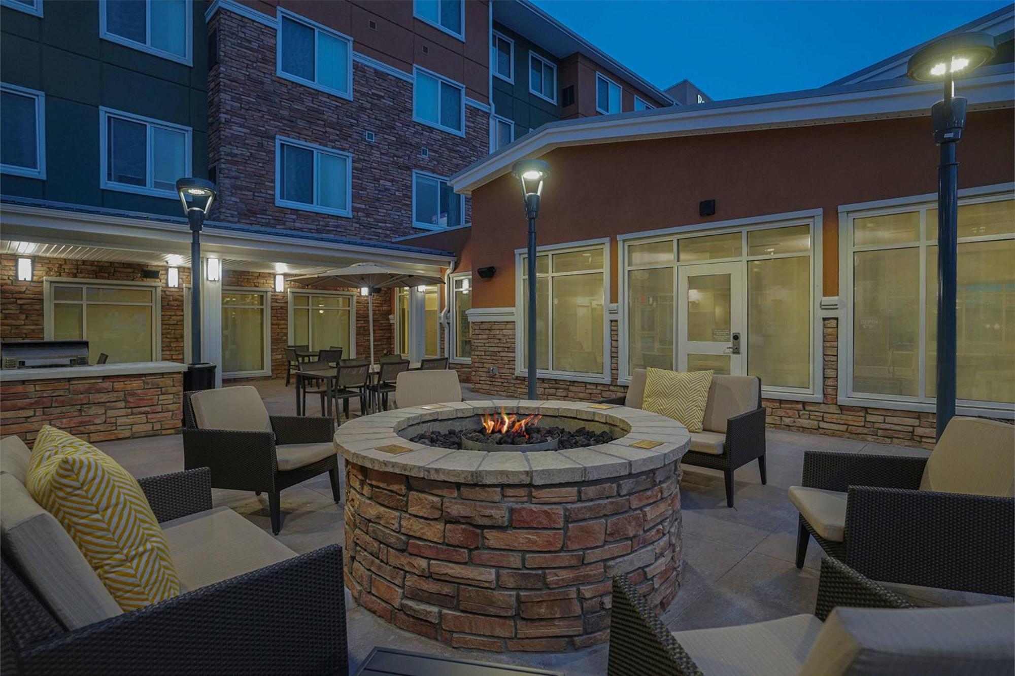 Residence Inn By Marriott Colorado Springs First & Main מראה חיצוני תמונה